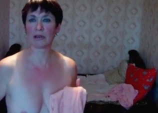 Curvy big-ass slut is being fucked by a doggy